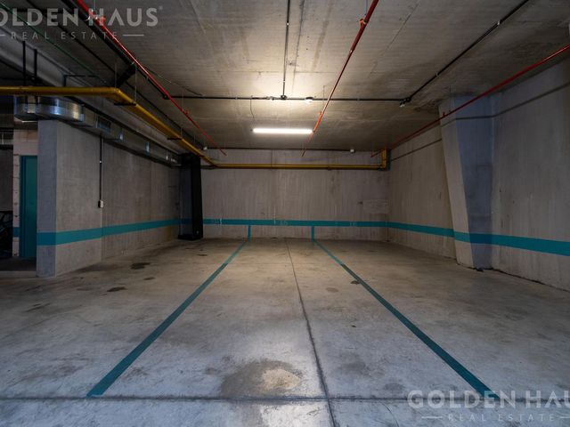place photo 81