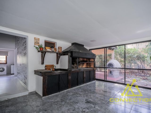 place photo 68