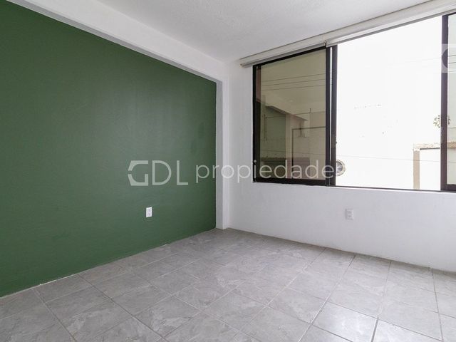 place photo 39
