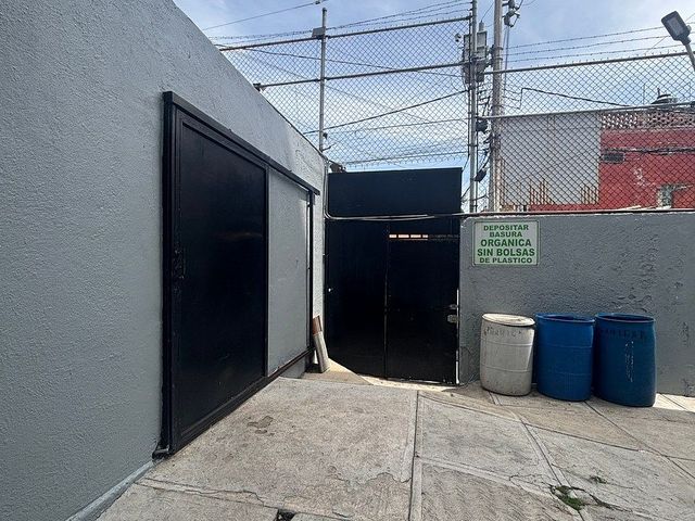 place photo 34
