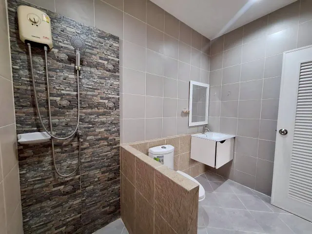 place photo 40