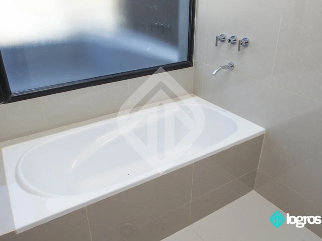 place photo 56