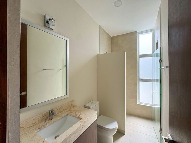 place photo 24