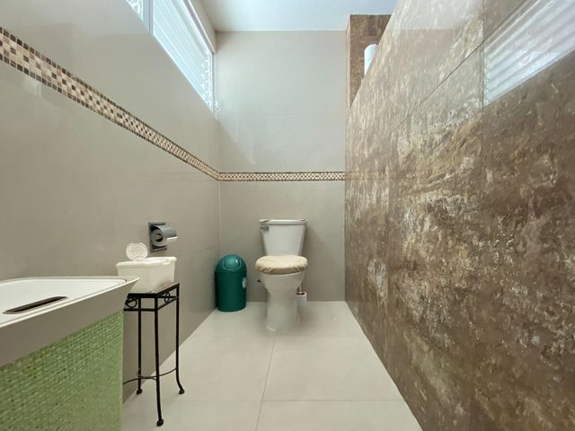 place photo 44