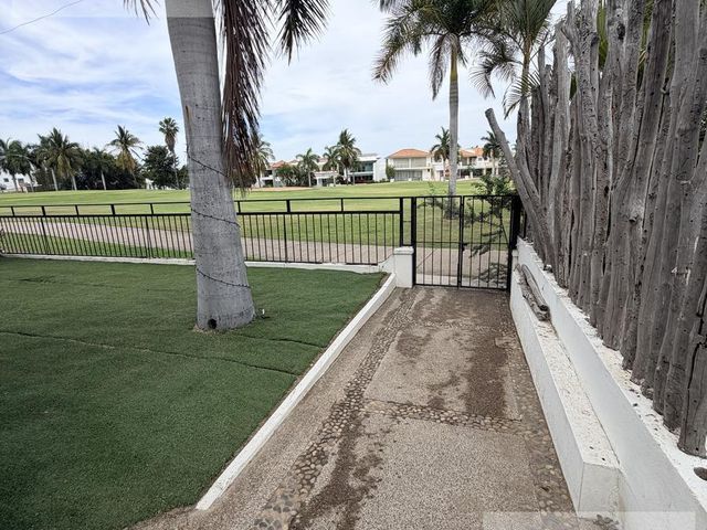 place photo 30