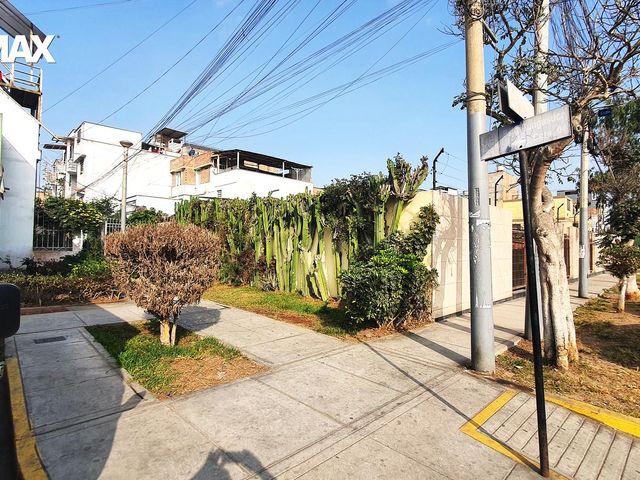 place photo 54
