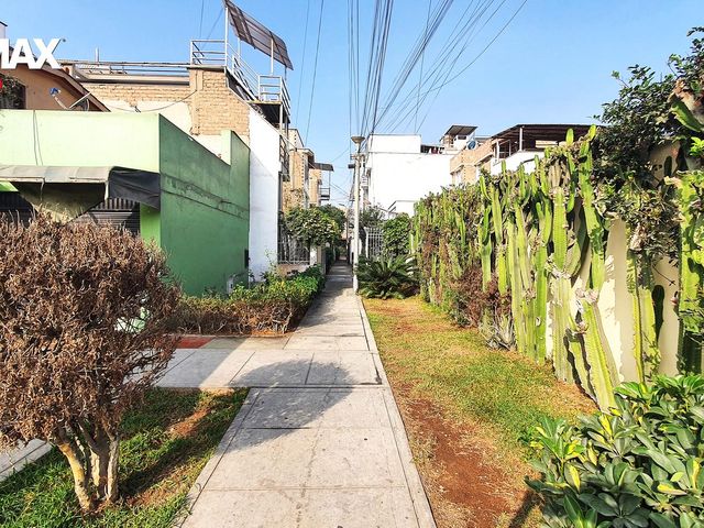 place photo 56