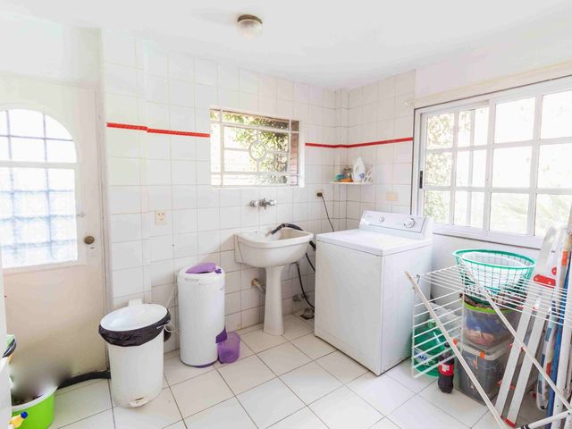 place photo 51