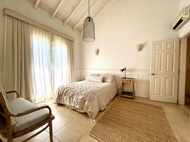 place photo 71