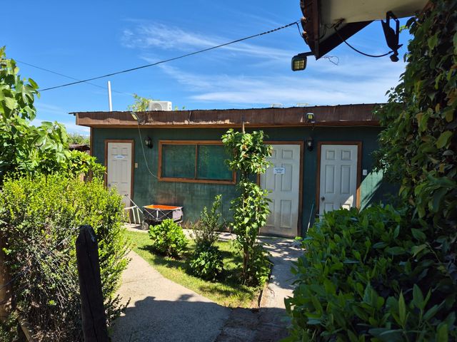 place photo 18