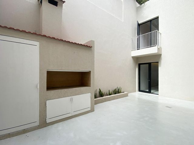 place photo 49