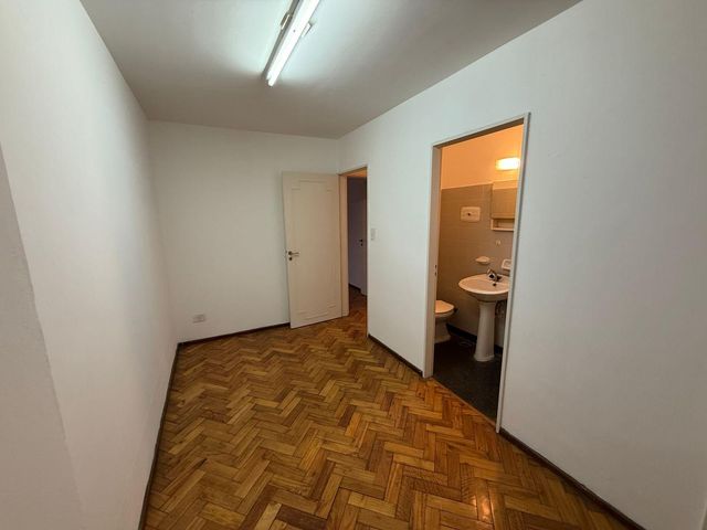 place photo 24