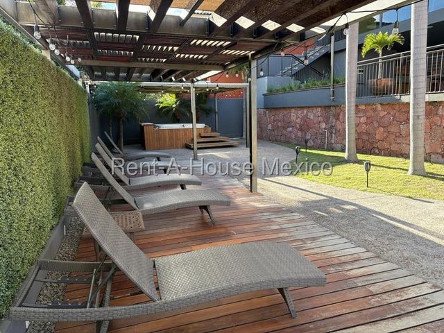 place photo 47