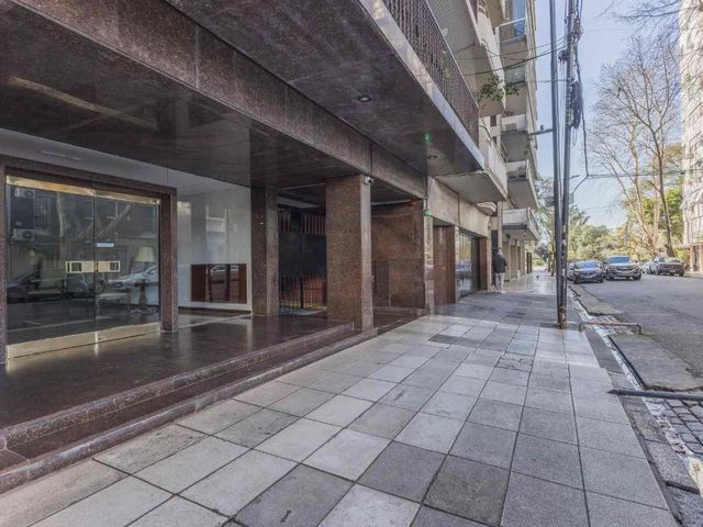 place photo 80