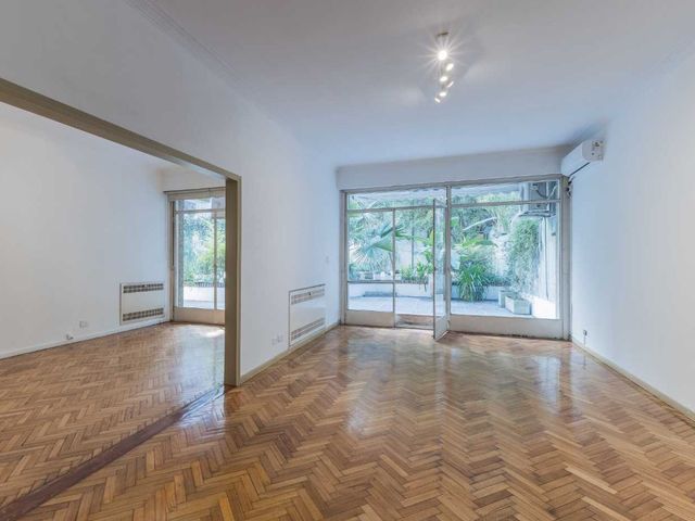 place photo 54