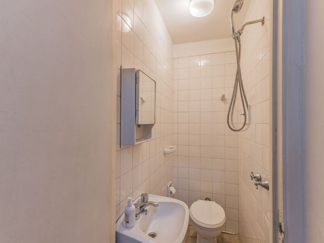 place photo 71