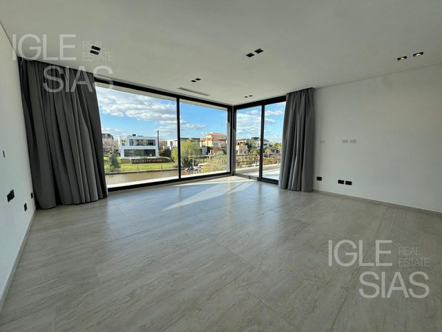 place photo 49