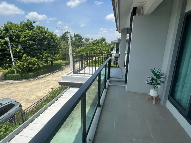 place photo 46