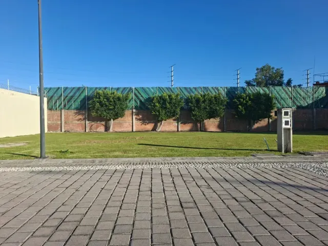 place photo 11