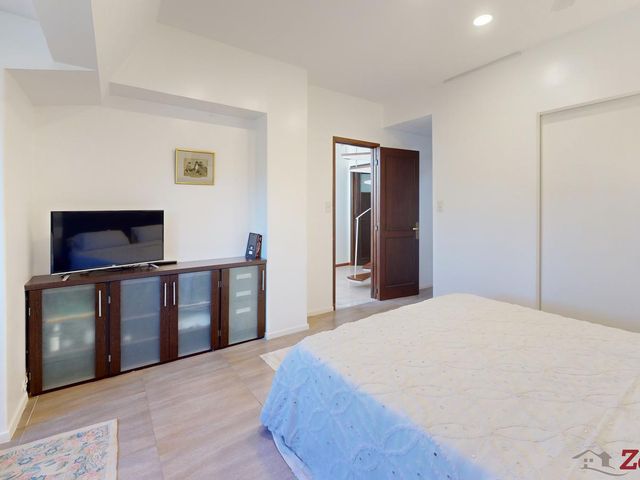 place photo 66