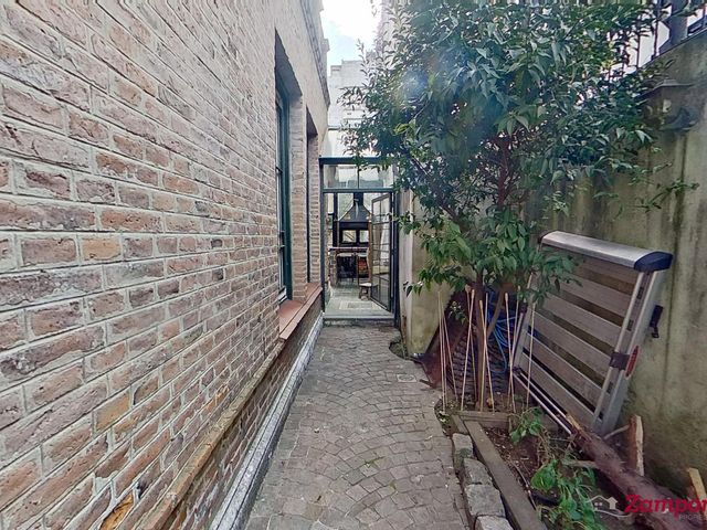 place photo 63