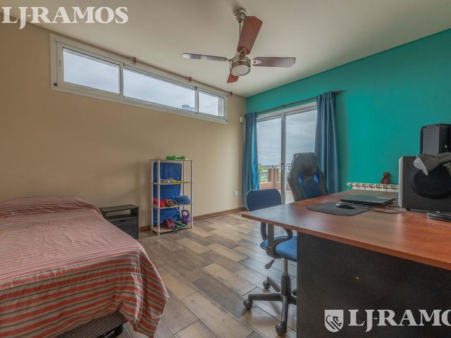 place photo 38