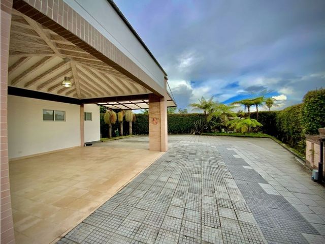 place photo 48