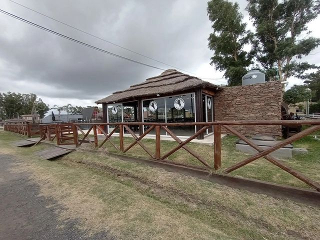 place photo 24