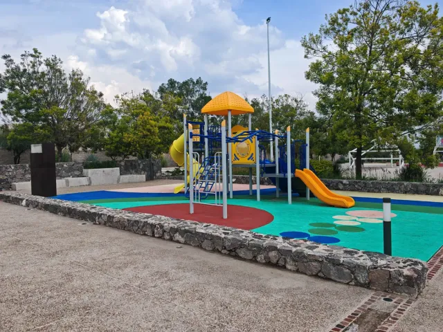 place photo 26