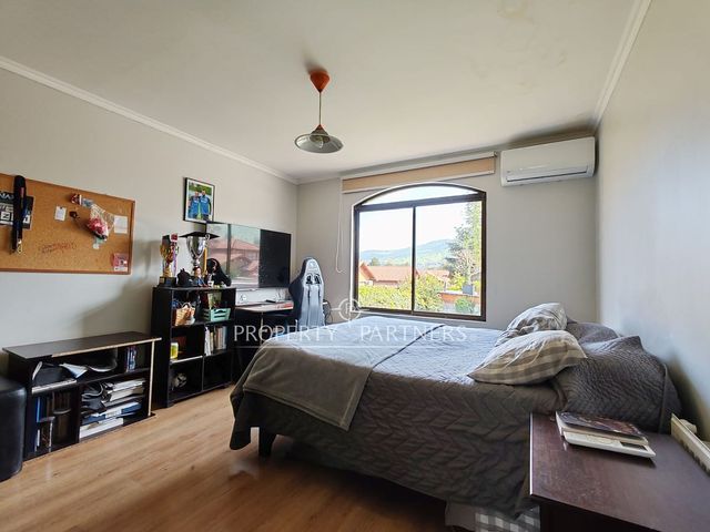 place photo 60