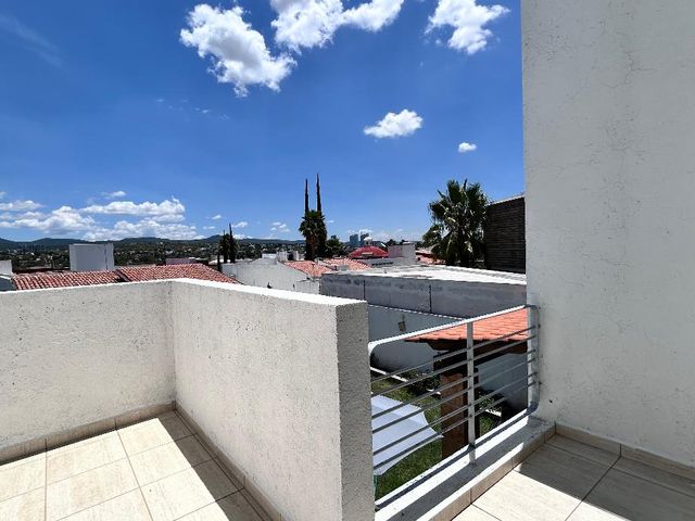 place photo 44