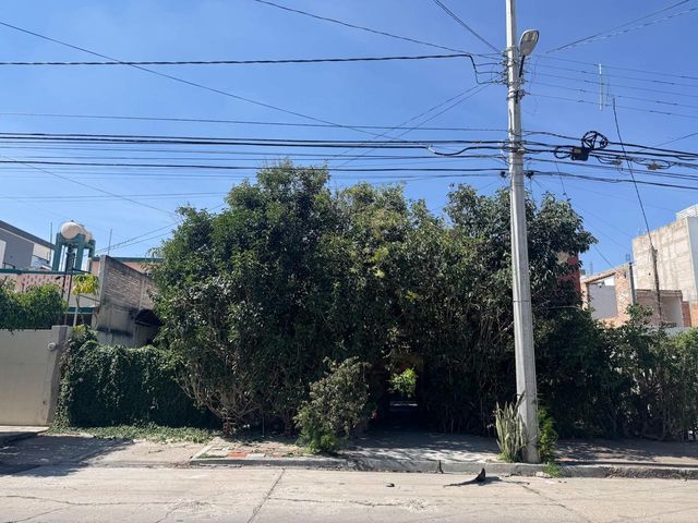 Casa en venta - LAS AGUILAS, San Luis Potosí