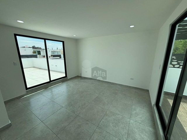 place photo 49