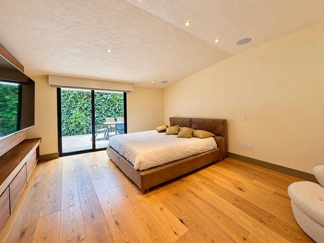 place photo 45
