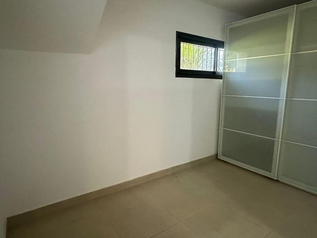place photo 51