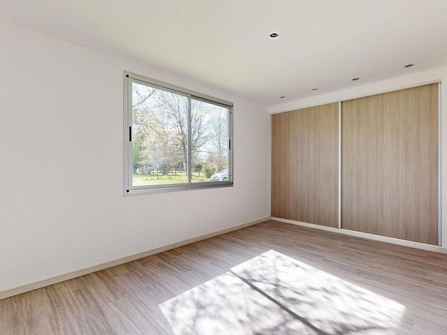 place photo 51