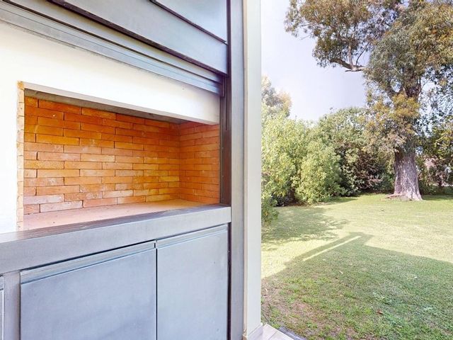 place photo 67