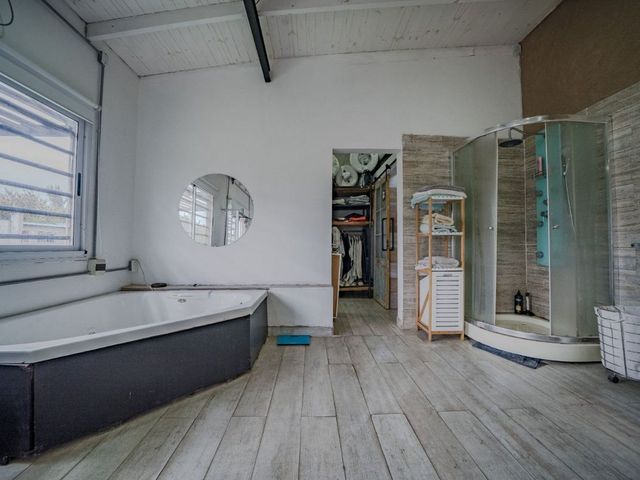 place photo 44