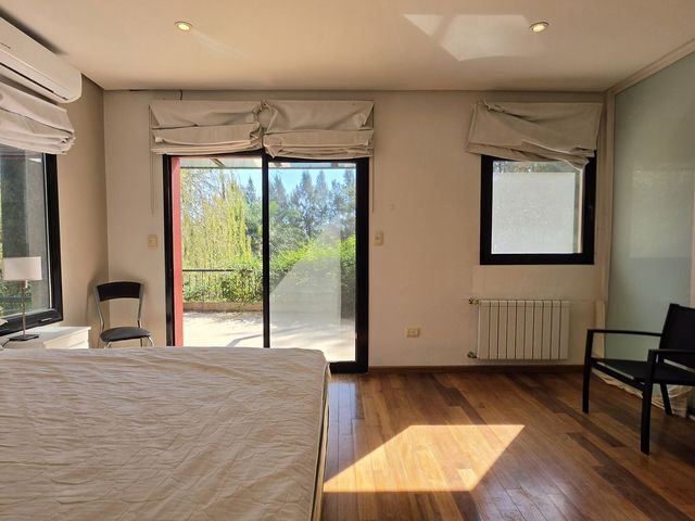 place photo 65