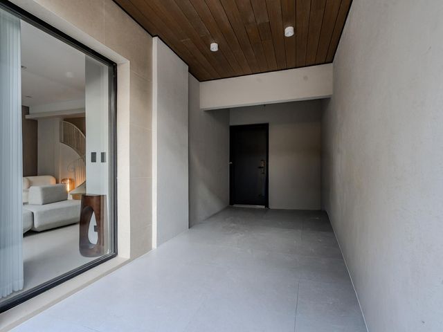 place photo 57