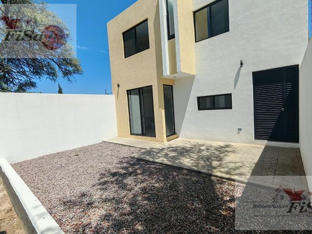 place photo 42