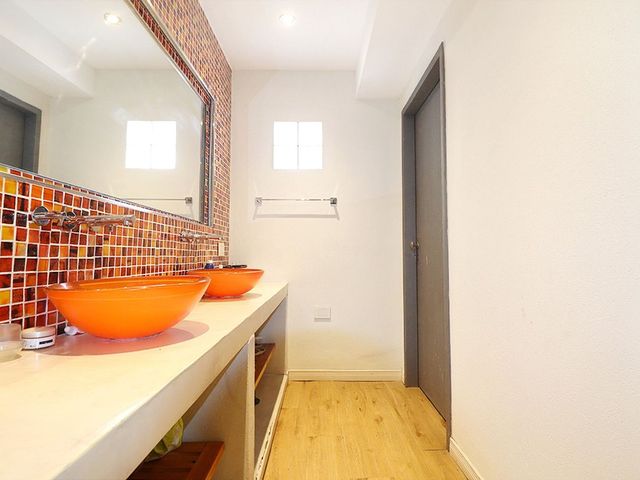 place photo 39