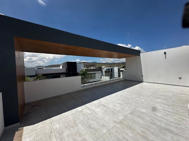 place photo 40