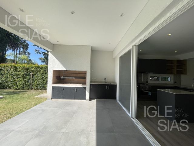 place photo 45