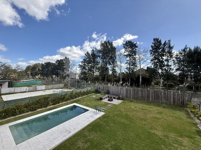 place photo 62