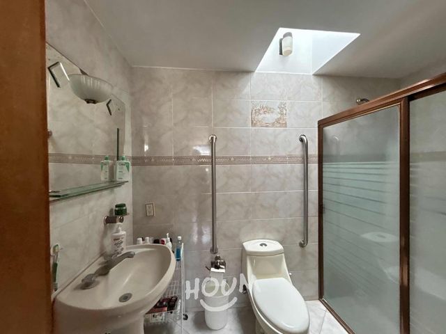 place photo 68