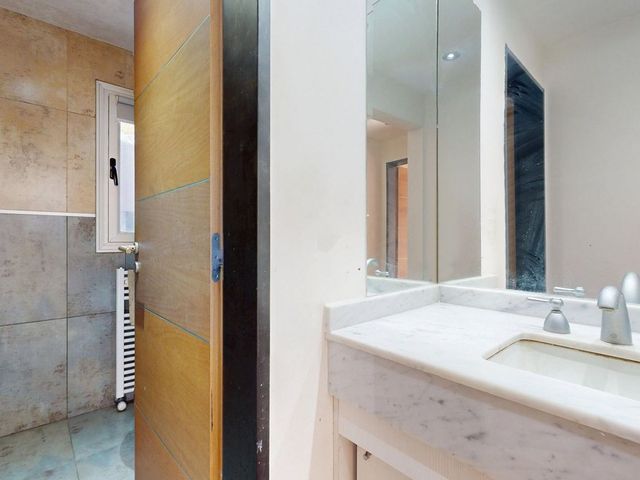 place photo 68