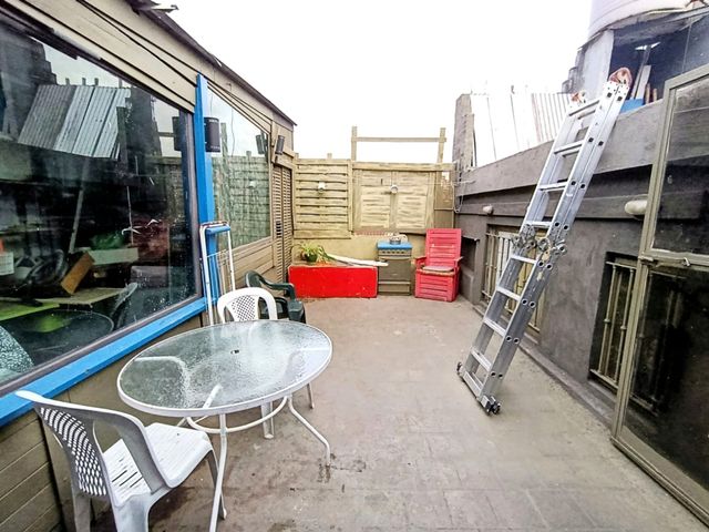 place photo 25