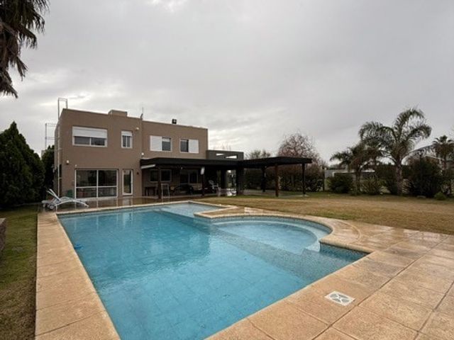 place photo 32