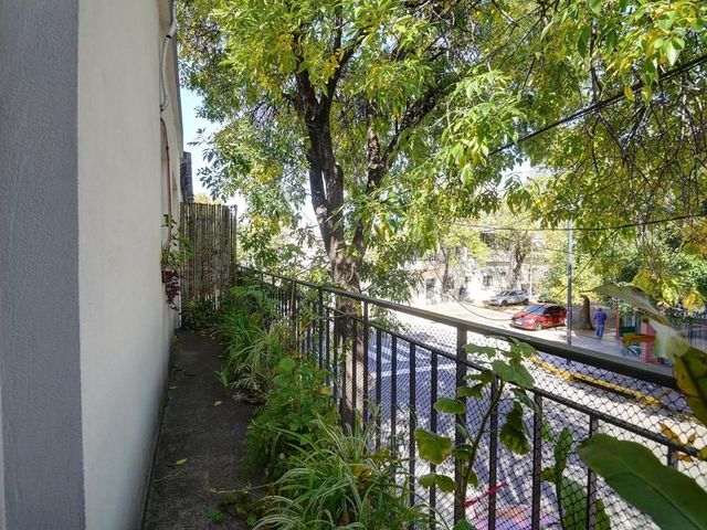 place photo 38